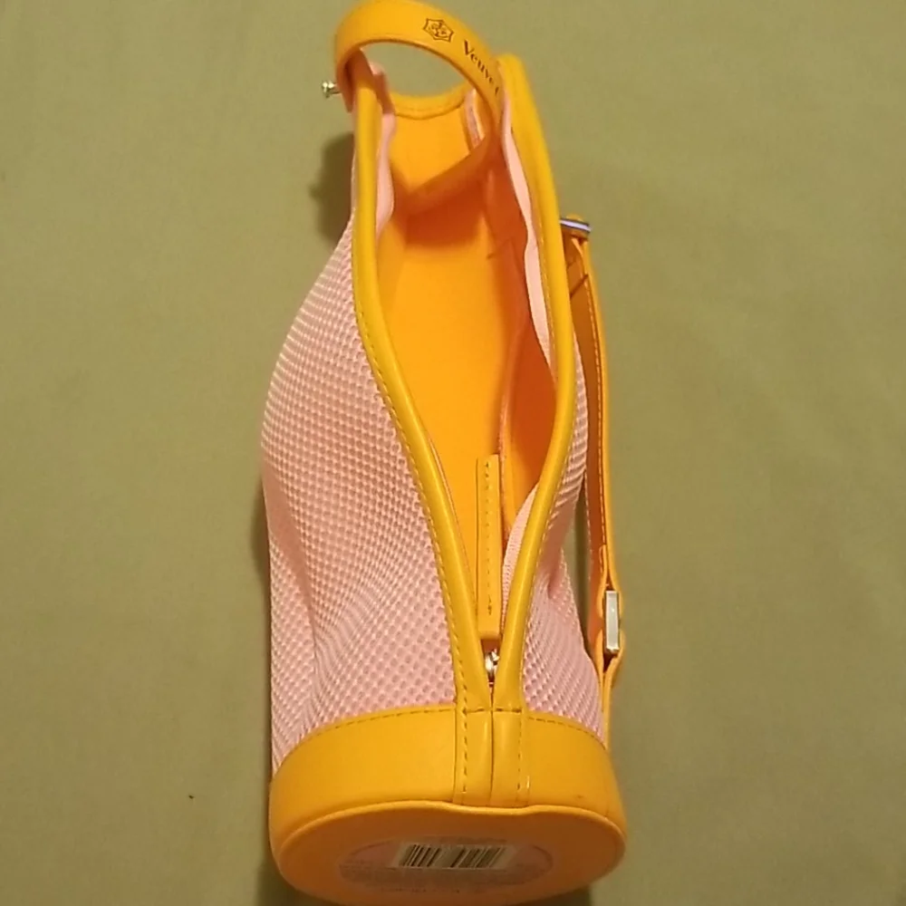 Veuve Clicquot Neoprene Champagne Bottle Jacket!